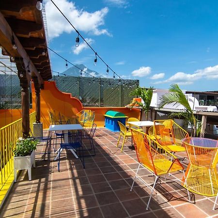 Why Not Hotel Antigua Exterior photo