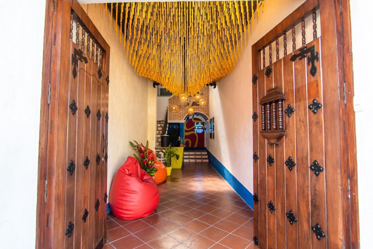 Why Not Hotel Antigua Exterior photo