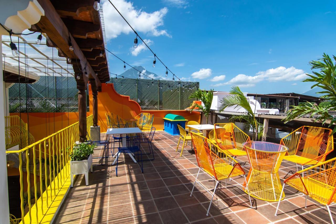 Why Not Hotel Antigua Exterior photo