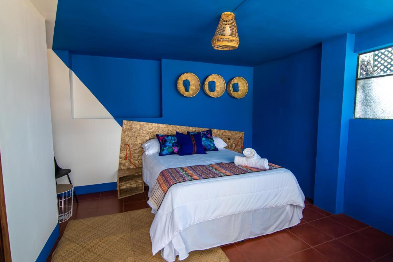 Why Not Hotel Antigua Exterior photo