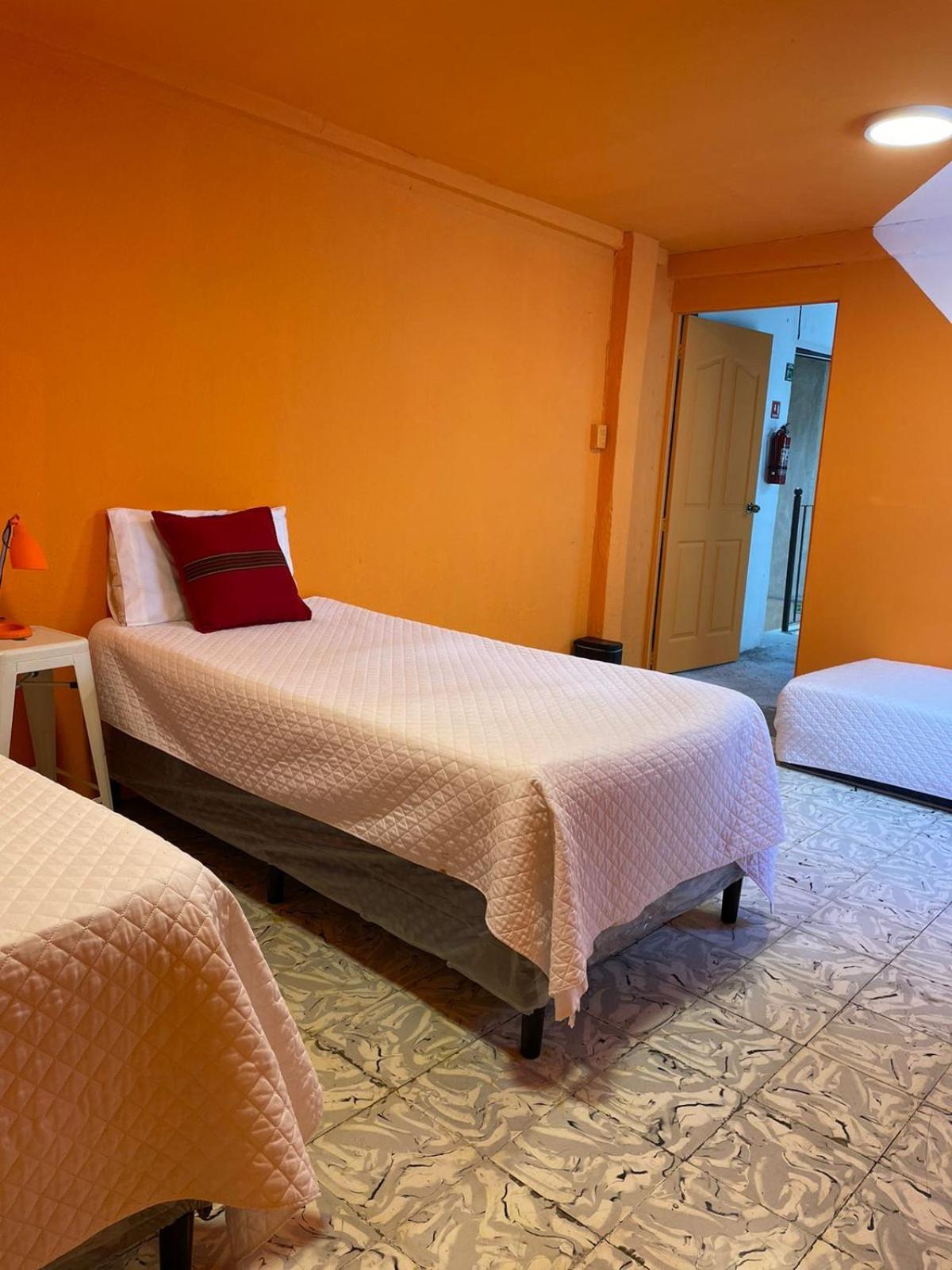 Why Not Hotel Antigua Room photo